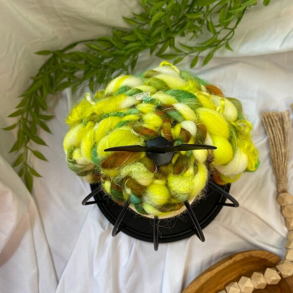 Handwoven Bat Cage Candle Display Decor - Picture 2 of 4